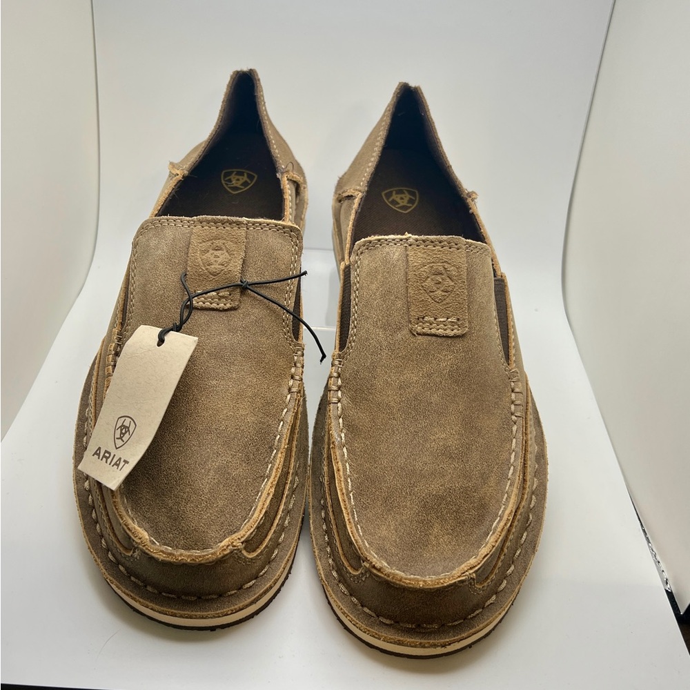 Ariat brown bomber cruiser